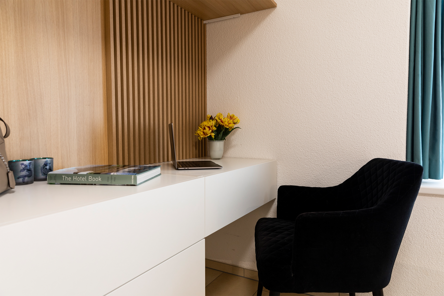  River Residence Deluxe Apartment - Arbeitsplatz